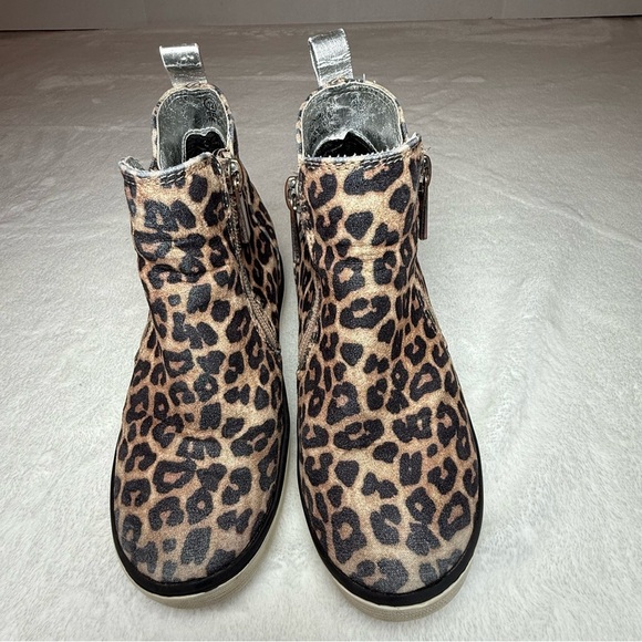 Justice Stylish Leopard Print Ankle Booties - Picture 2 of 11